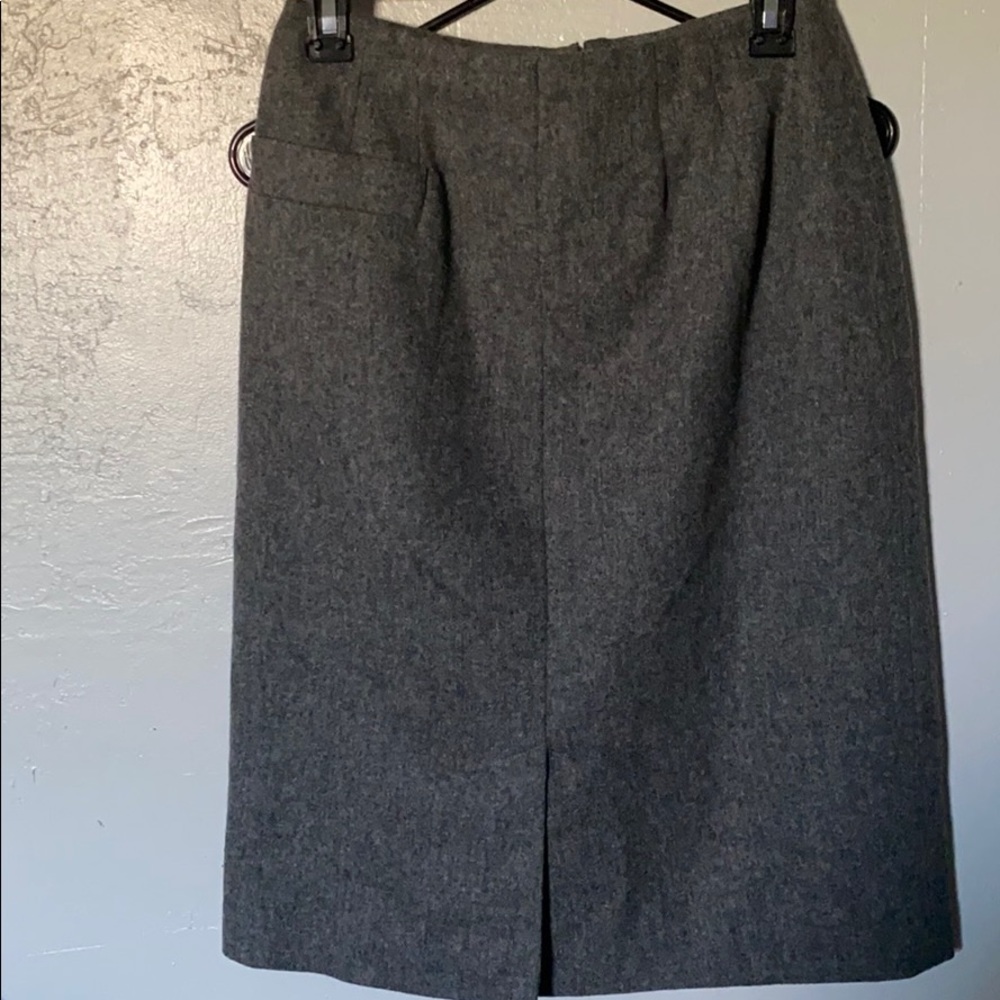 Pearl Gordon wool skirt
